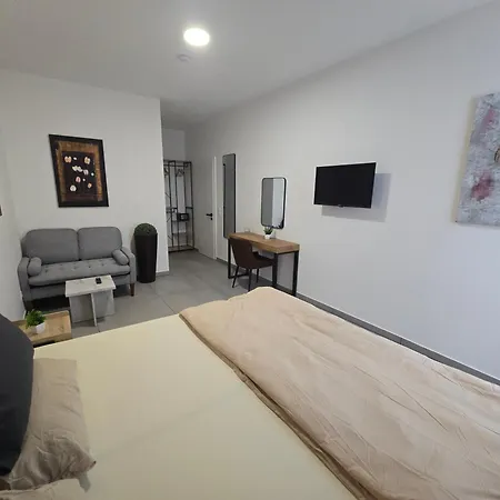 Gap-city-apartments *